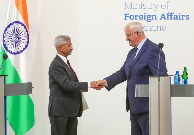 Kyjive vieši Indijos užsienio reikalų ministras