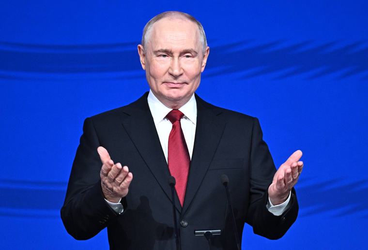Dėl amerikiečių vizito Vladimiras Putinas nurodė tris paras nesmūgiuoti Kyjivui
