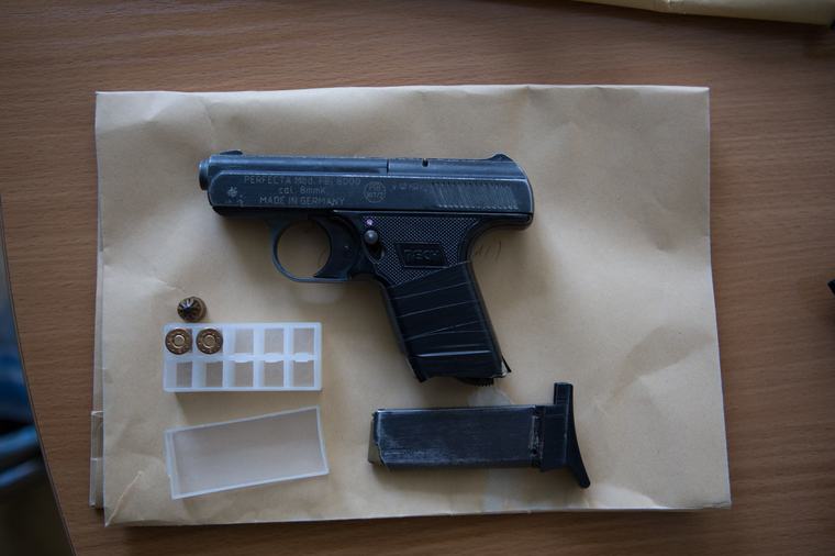 Gyventojų patalpose aptikti ginklai ir daugiau kaip 1,1 tūkst. šovinių